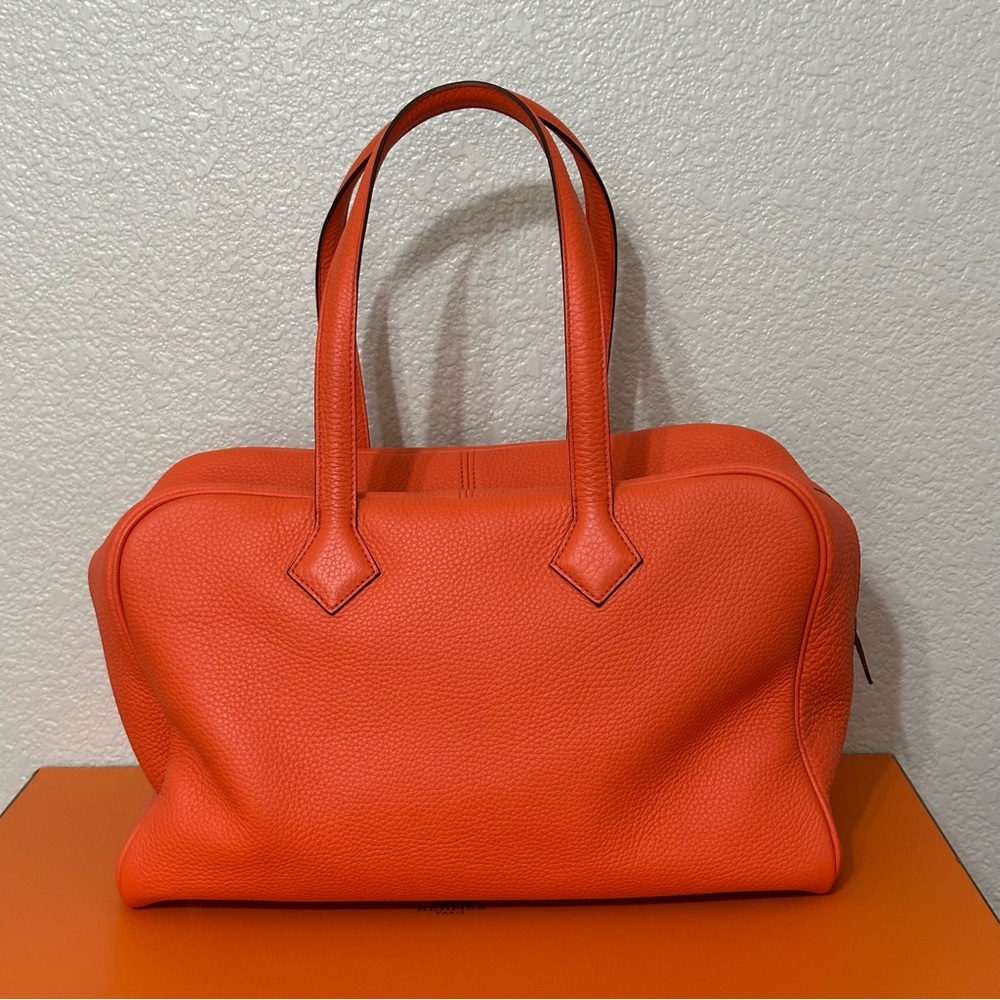 HERMES Victoria 35 Bag Clemence Leather Orange Poppy Palladium Hardware - Picture 16 of 16